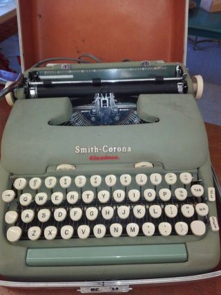Vintage Smith Corona Electric Typewriter