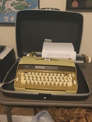 Smith Corona Coronet Automatic 12 Portable Electric Typewriter & Case