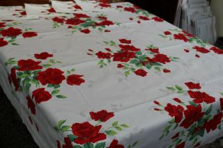 Vintage Cotton Tablecloth Wilendur Tag Shaded Red Roses 50x54 4 Napkins 16x16