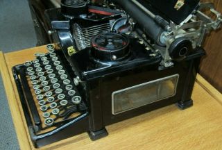 1924 Vintage Royal Model 10 Typewriter w/Beveled Glass Sides Serial X - 839360 - 5