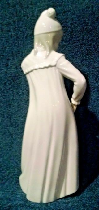 NAO by Lladro - Tall Girl with Nightcap Torn Nightgown/dress Spain Daisa 3
