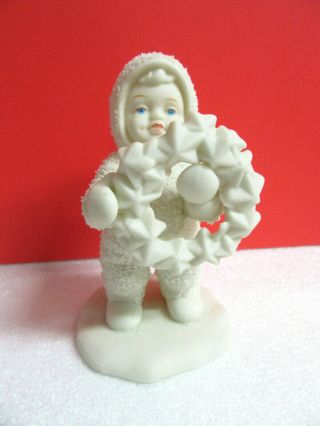Snowbabies Holding Christmas Wreath Holiday Festive Porcelain Figurine