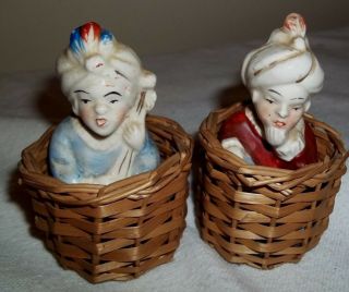 Rare Vintage India Turban Aladdin Figures W/ Baskets Salt & Pepper Shakers Japan