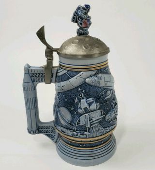 Vintage Conquest Of Space Lidded Beer Stein By Avon 1991 Astronaut Nasa Shuttle