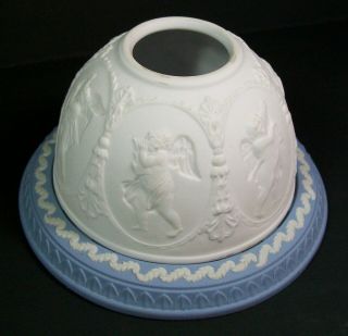 Antique Wedgwood Blue & White Jasperware Fairy Lamp [8250]