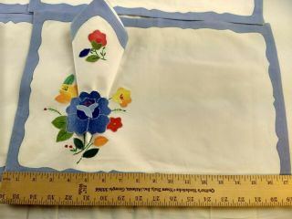 4 Vintage Linen Embroidered Placemats And Napkins Set Floral