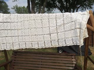 Vintage Crochet Lace Bedspread Tablecloth Cream Ecru Cotton Handmade 70 X 88