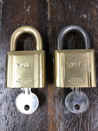 2 Vintage Hardened Heavy Brass Yale Padlock Locks With 2 Keys Great