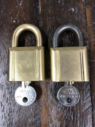 2 Vintage Hardened Heavy Brass Yale Padlock Locks With 2 Keys Great 2