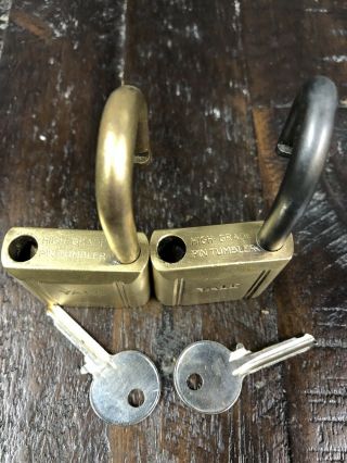 2 Vintage Hardened Heavy Brass Yale Padlock Locks With 2 Keys Great 3
