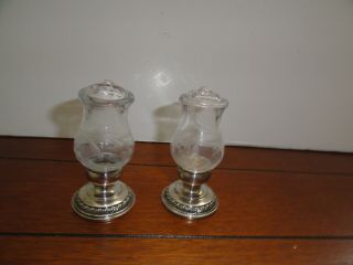 Vintage Quaker Hurricane 706 Etched Glass Salt Pepper Shakers Sterling Weighted
