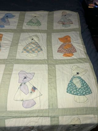 Vintage Quilt Hand Sewn Stitched 86” x 64” Queen Size Handmade,  Sun Bonnet, 5