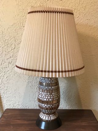 Vintage Ceramic Table Lamp Mosaic Look Atomic Mid - Century Tans & Gold Metallic