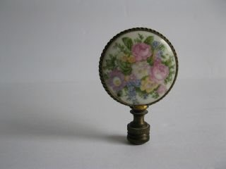 ANTIQUE ROUND HANDPAINTED FLORAL PORCELAIN AND BRASS LAMP FINIAL 2 