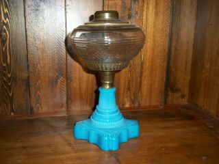 Kerosene Lamp Early American Pressed Glass Robin 