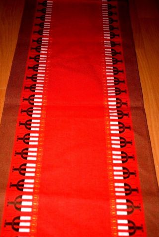 VTG Norway Christmas Long Table Runner Machine Weaved Red Candles Old Stock 3