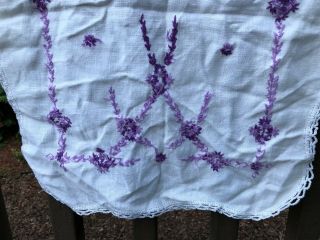 Vintage embroidered dresser scarf purple floral crochet trim 4