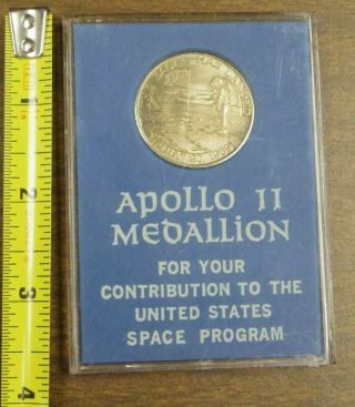 NASA Apollo 11 Medallion FLOWN Metal In Worker Case 4