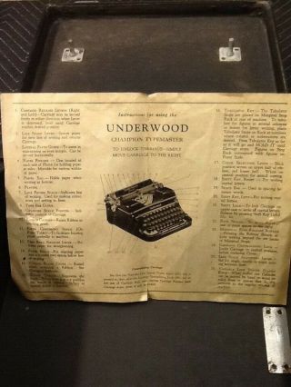 Vintage Underwood Champion Typewriter With Case 5