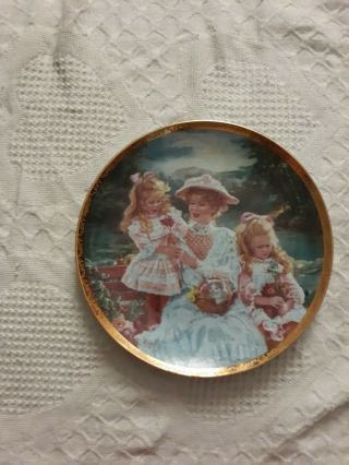 Reco Collector Limited Ed.  Mothers Day Plate 1991 By Sandra Kuck " Loving Touch "