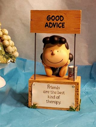 Hallmark Lucy Advice Stsmd Peanuts Friends Are The Best Kind Of Therapy