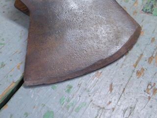 Vintage axe head possibly Woodslasher no handle just over 3 1/2 lbs 4