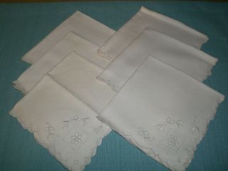 Vintage Set Of 6 Pure Linen Hand Embroidered Napkins 10.  5 " X 11.  25 "