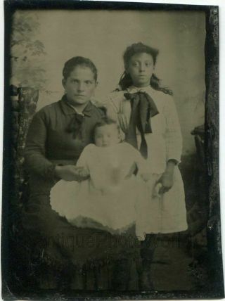 White Woman With Baby And Black Daughter Unusual Antique Tintype Photo