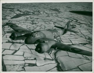 Aircraft: Beaufighter - Vintage Photo