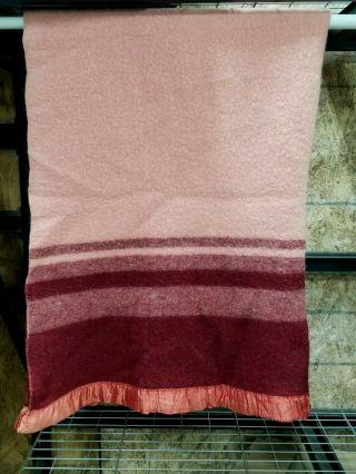 Vntg Faribo 100 Virgin Wool Blanket Pink/mauve/red Stripe 66 " X 88 " Satin Trim