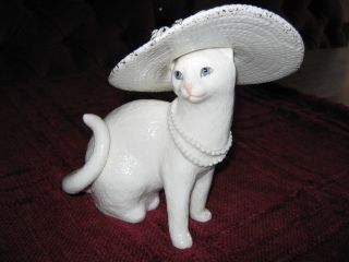Lenox Picture Perfect Porcelain Cat Figurine -