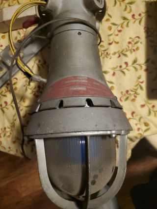 Vintage Crouse Hinds Explosion Proof Industrial Light Cat Fvcx 115