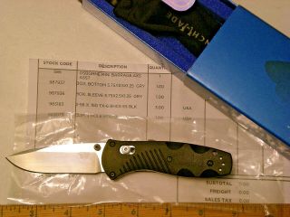 Benchmade 585 Mini Barrage Knife With Tag,  Bag,  And Box 4