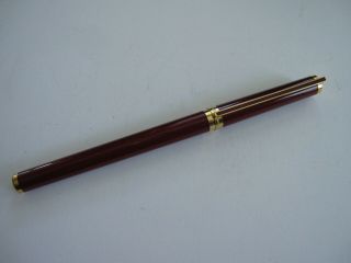 S.  T.  Dupont Ballpoint Pen Chinese Lacquer Red Over Brass 53evv88 France