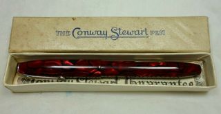 Conway Stewart 15 Fountain Pen.  Mbld Plum/black Vein.  1950s.  Boxed.  Excl.  Wc.