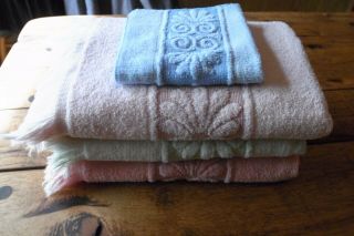 4 Vintage Cannon Monticello Santa Cruz Terry Cloth Bath Towels Cloth Pink Green,