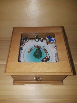 Mr.  Christmas Village Square Mini MUSIC BOX Santa Reindeer WISH YOU A MERRY XMAS 2