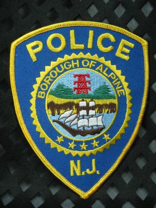 726 Jersey Borough Of Alpine Police Patch - Bergen County Big Big Bucks