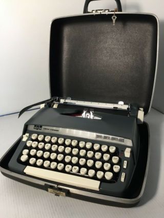 Vintage Smith Corona Sterling Typewriter With Case 1969