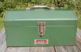 Vintage Park Model 16h Green Metal Tool Box No Insert