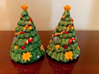 Nikko Figurine Salt And Pepper Set Happy Holidays - Christmas Tree