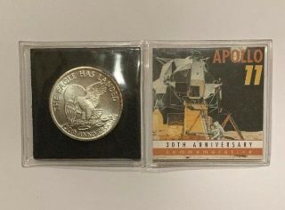 30th & 40th Anniversary Apollo 11 Flown Metal Commemorative Medallions 3