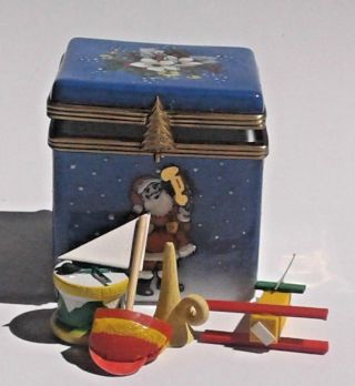 Gerard Ribierre Christmas Night Limoges Trinket Pill Gift Box W/ Wooden Toys