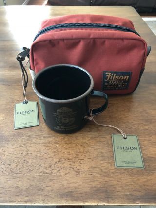 Filson Travel Pack (rustic Red),  Filson Smokey Bear Enamelware Mug