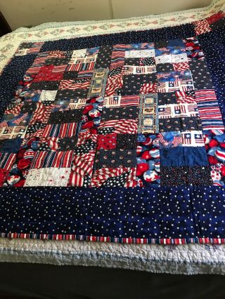 Vintage Quilt Red White And Blue Patriotic Flag Usa Lap Quilt.
