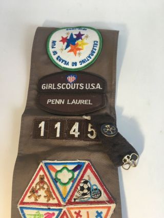 Vintage 90S GIRL SCOUT BROWNIE Brown Sash Patches USA 3