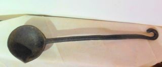 Vintage Cast Iron Ladle With Spout And Long Handle 10.  5 " Hook For Hanging C