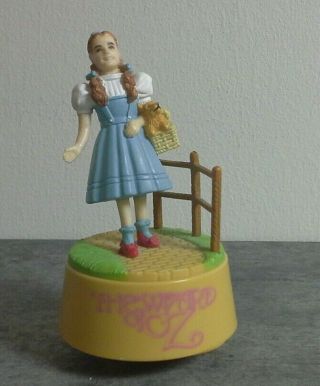 Rare Wizard Of Oz Turner Presents Music Box 1989 Featuring Dorothy And Toto