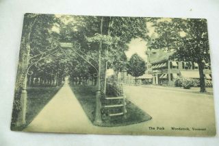 Circa 1910 - 20,  The City Park,  Downtown,  Woodstock,  Vt Vintage Postcard P32