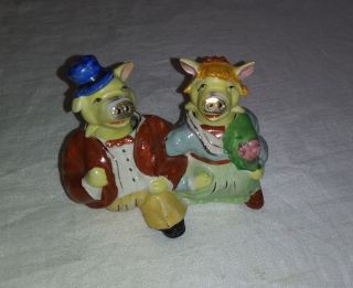 Vintage Nodder Bobble Head Pigs Salt And Pepper Shakers - Pat T.  T.  Made In Japan